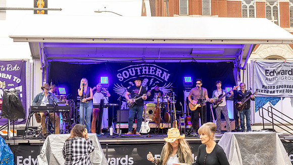 JimiV_20250918_185236_Southern_Nights