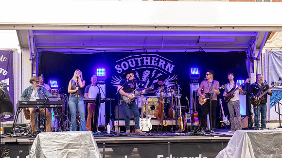 JimiV_20250918_185244_Southern_Nights