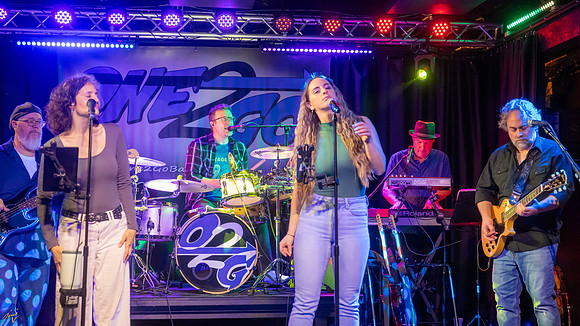 JimiV_20251213_225526_B-Side-2