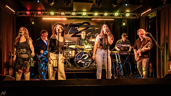JimiV_20251213_225550_B-Side