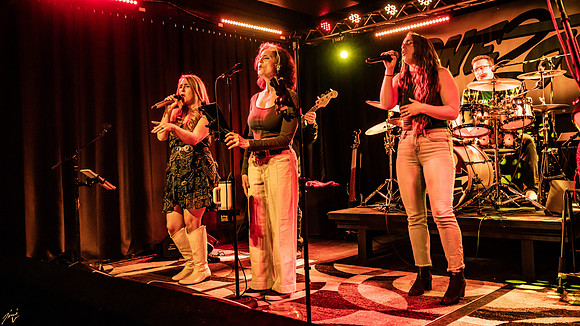 JimiV_20251214_003544_B-Side