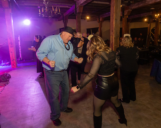 JimiV_20251231_230601_Bushwhackers