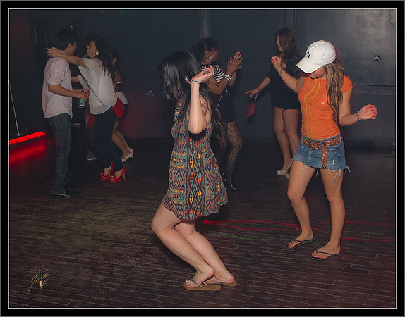 JimiV 20110618 235749wb