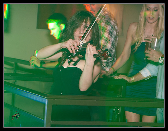 JimiV 20110416 232950wb