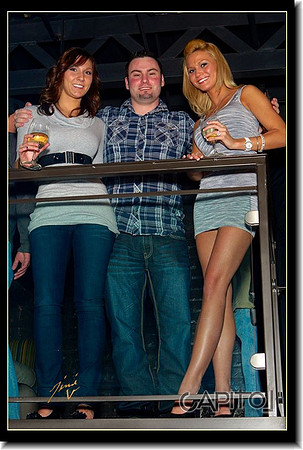 JimiV 20110128 235401wb