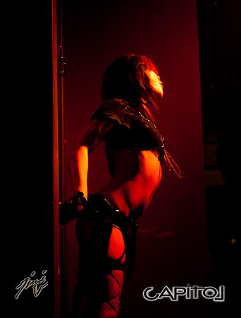 JimiV 20111126 003121wb