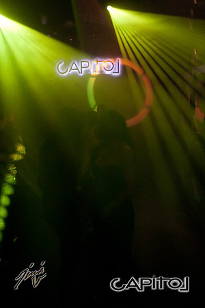JimiV 20111126 003037wb