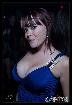 JimiV 20111218 010409wb