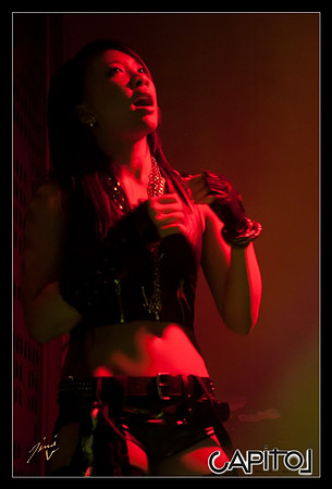 JimiV 20111218 011401wb
