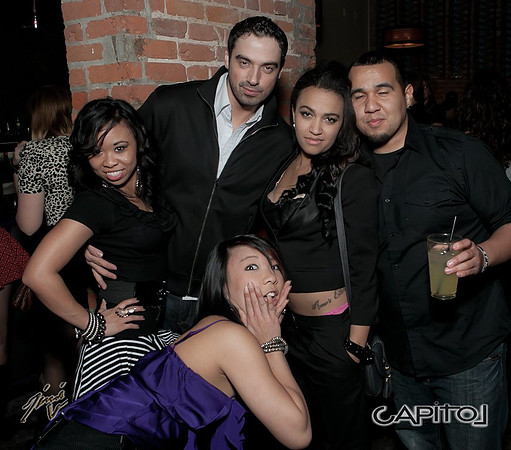 JimiV 20111210 022617wb