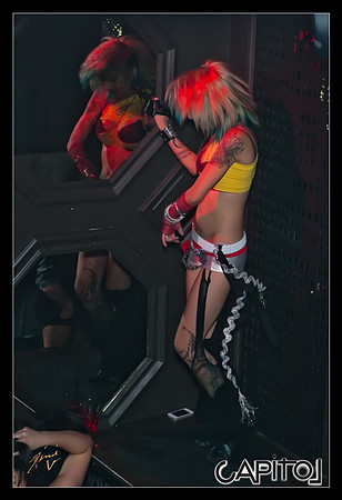 JimiV 20111210 022355wb