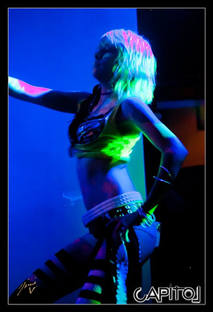 JimiV 20111203 024501wb