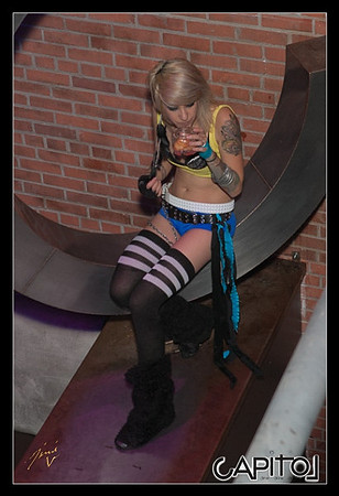 JimiV 20111203 011719wb