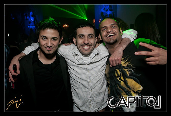 JimiV 20111203 010421wb