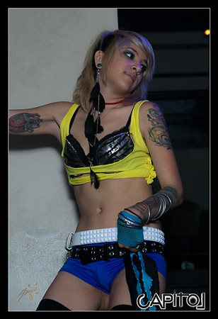 JimiV 20111203 024705wb
