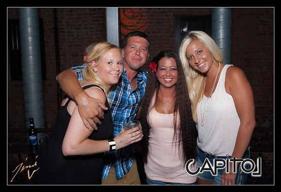 JimiV 20120617 001355on