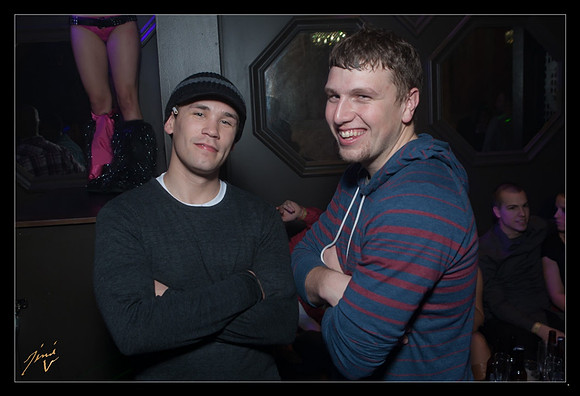 JimiV 20120218 020736wb