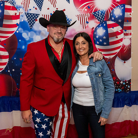JimiV_20241105_200100_TWB