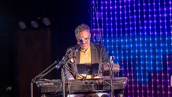 JimiV_20241004_210228_Bogies