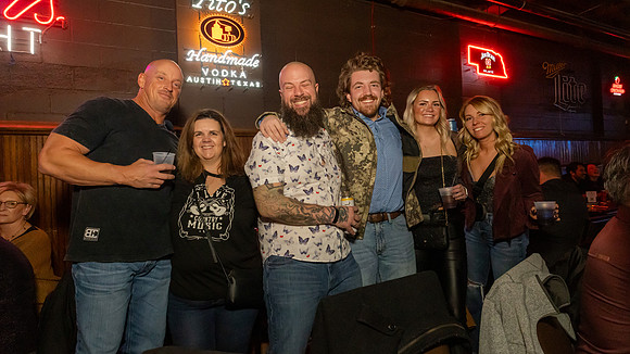 JimiV_20241231_214412_Bushwhackers