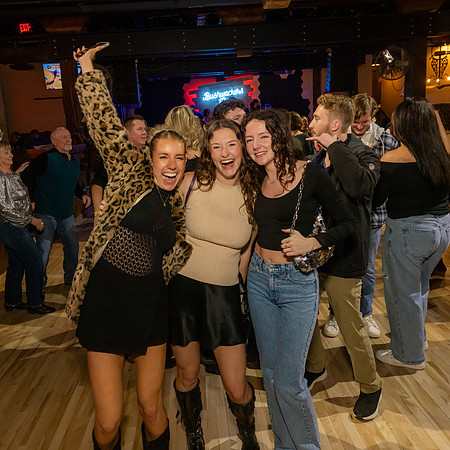JimiV_20241231_221945_Bushwhackers