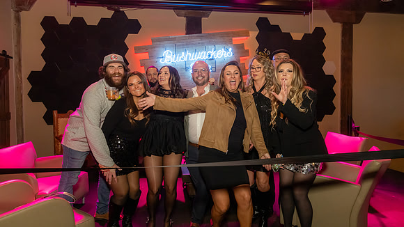 JimiV_20241231_213835_Bushwhackers