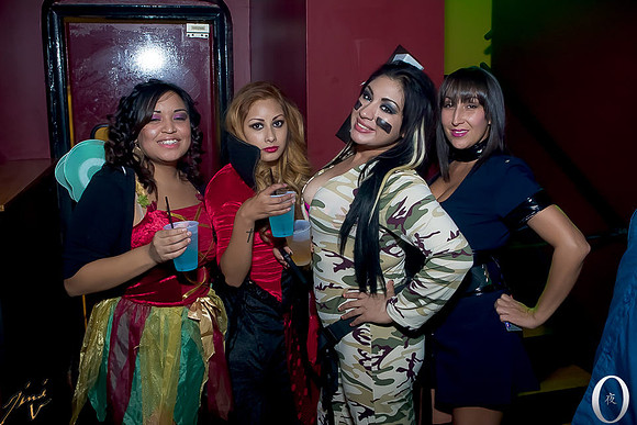 JimiV 20131026 002422wb